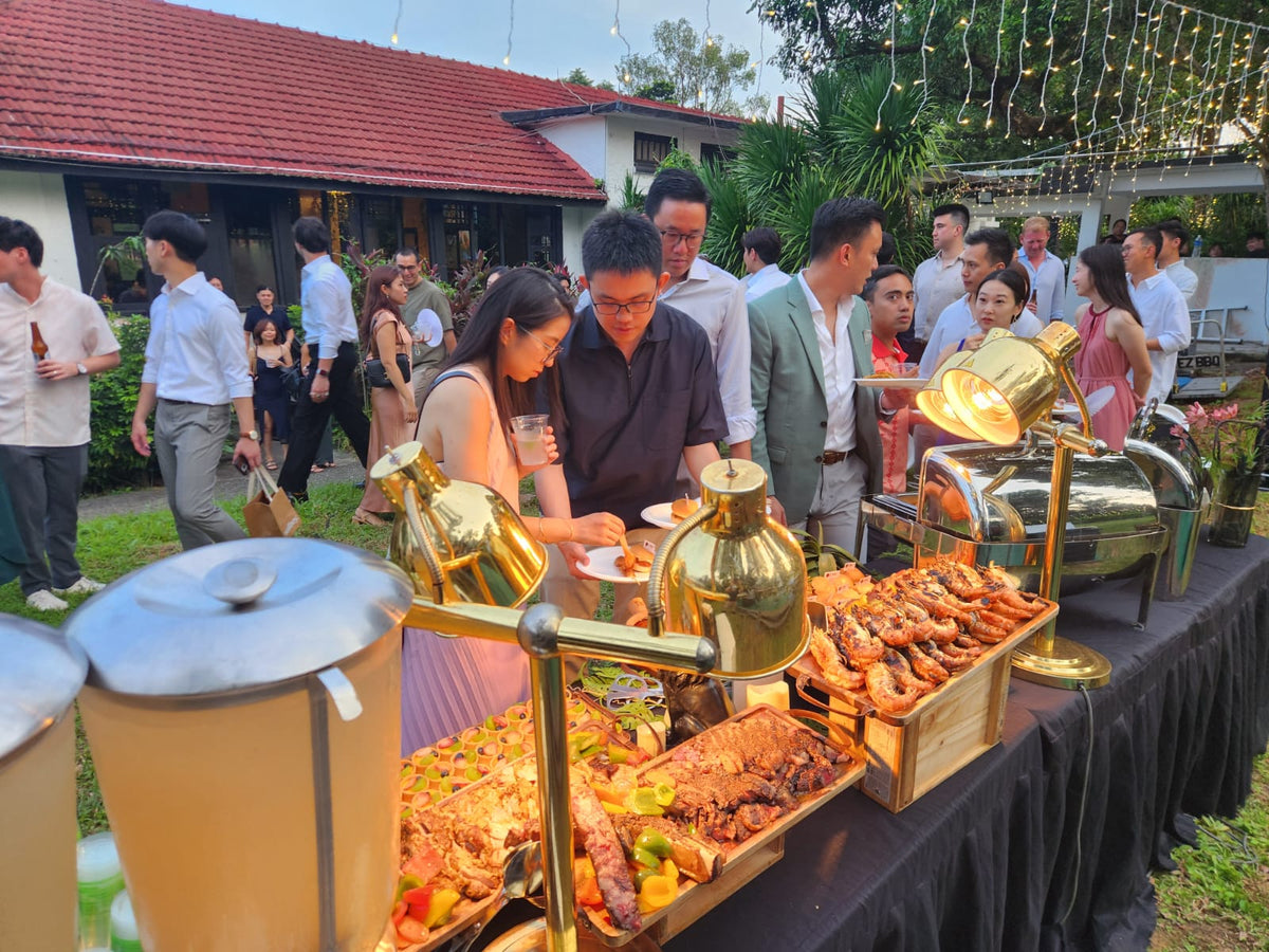 LIVE GRILL BBQ BUFFET