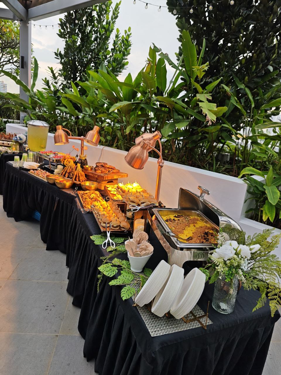 What Is a Live Grill BBQ Station? Everything You Need to Know